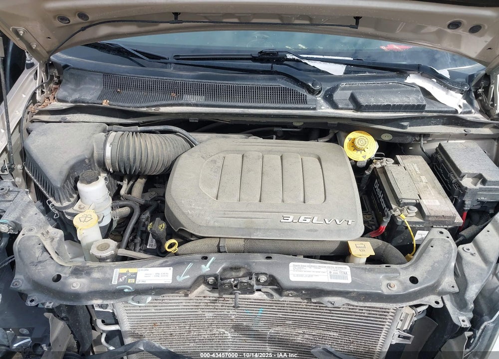 2015 DODGE GRAND CARAVAN VIN: 2C4RDGCG1FR541229