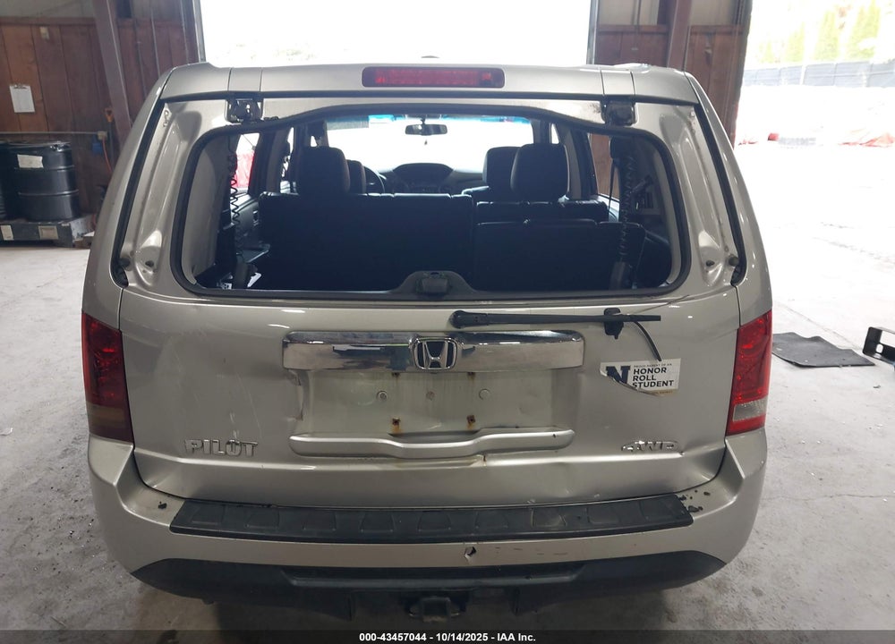 2013 HONDA PILOT VIN: 5FNYF4H56DB037229
