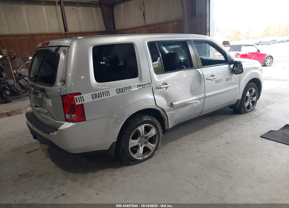 2013 HONDA PILOT VIN: 5FNYF4H56DB037229