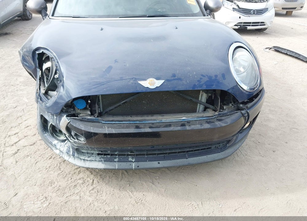 2018 MINI CLUBMAN COOPER VIN: WMWLN5C5XJ2E34628
