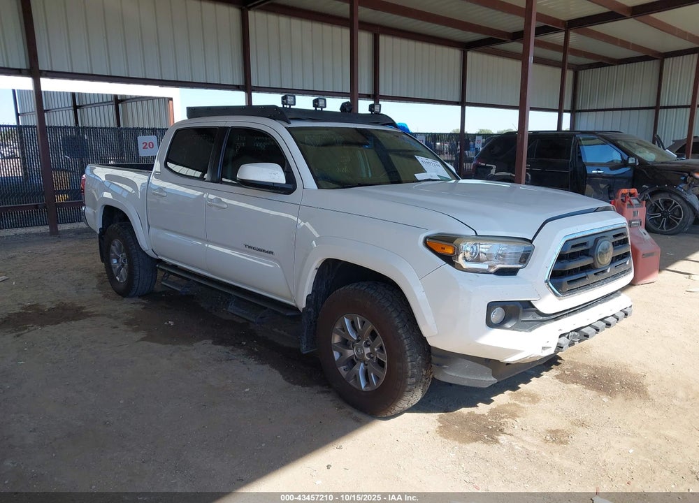 2018 TOYOTA TACOMA SR5 V6 VIN: 3TMAZ5CN3JM069505