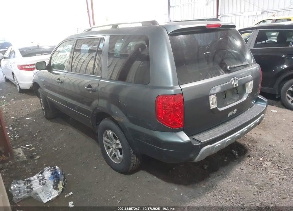 2004 HONDA PILOT EX VIN: 2HKYF18494H544827