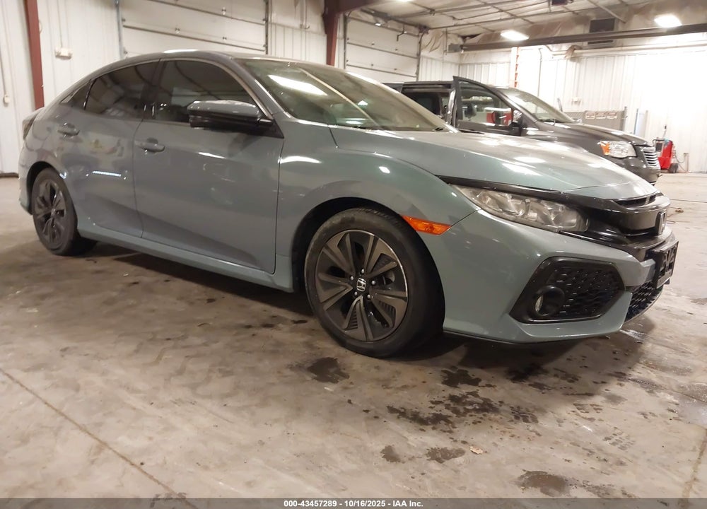 2018 HONDA CIVIC EX VIN: SHHFK7H51JU223064