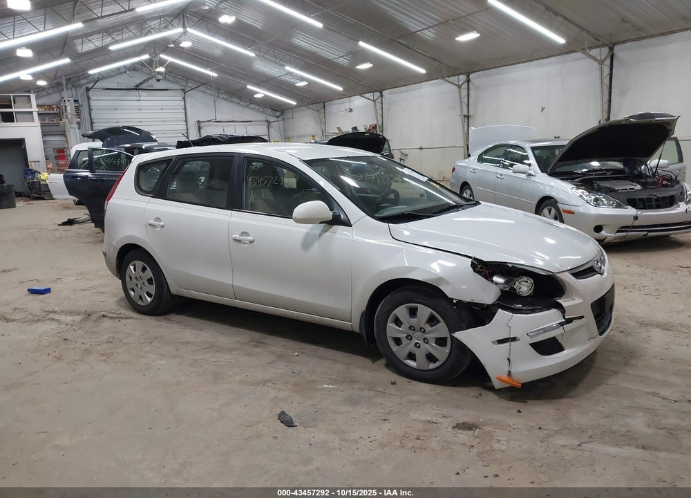 2011 HYUNDAI ELANTRA TOURING GLS VIN: KMHDB8AEXBU092827