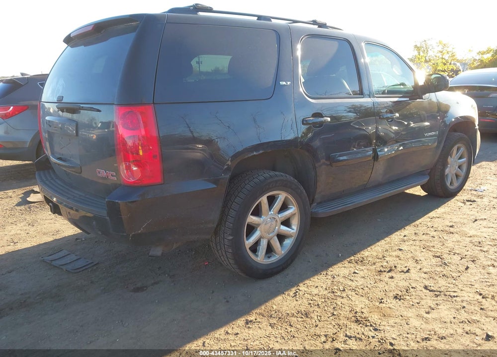 2008 GMC YUKON SLT VIN: 1GKFK13058R222440
