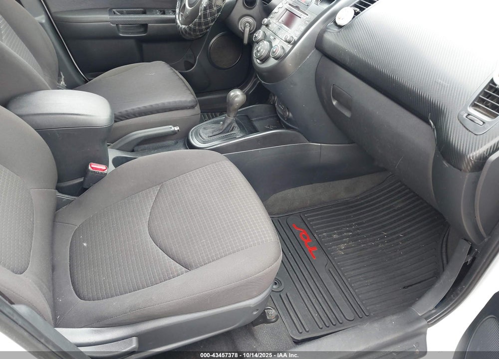 2011 KIA SOUL VIN: KNDJT2A22B7709949
