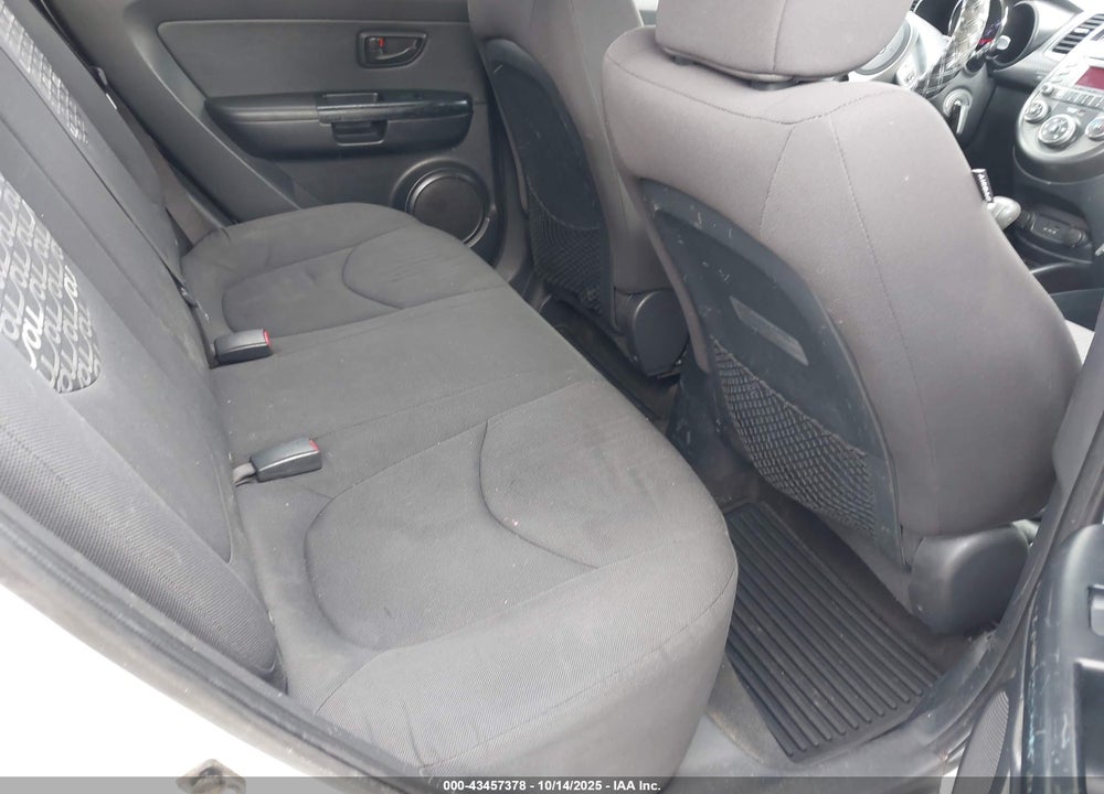 2011 KIA SOUL VIN: KNDJT2A22B7709949