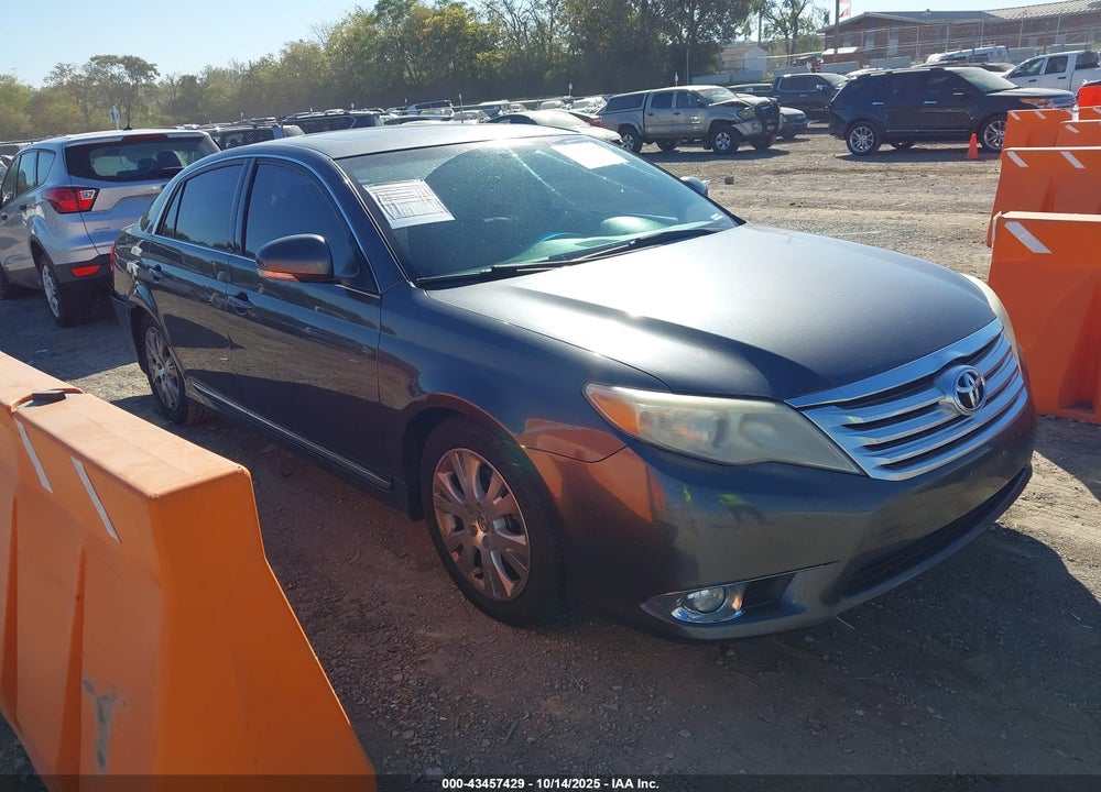 2011 TOYOTA AVALON VIN: 4T1BK3DB2BU375718