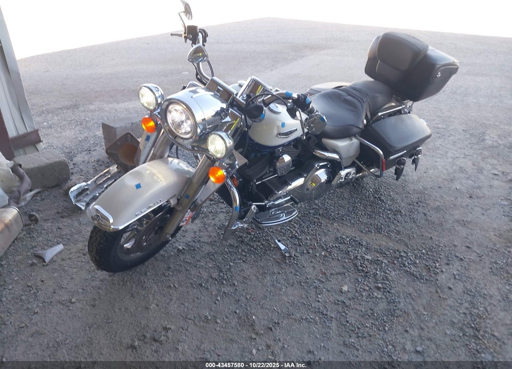 2007 HARLEY-DAVIDSON FLHRCI VIN: 1HD1FR4167Y695802