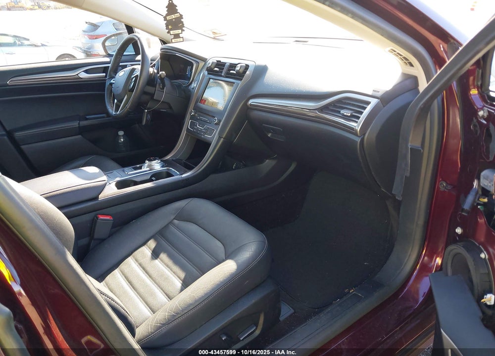 2018 FORD FUSION SE VIN: 3FA6P0HD2JR202651