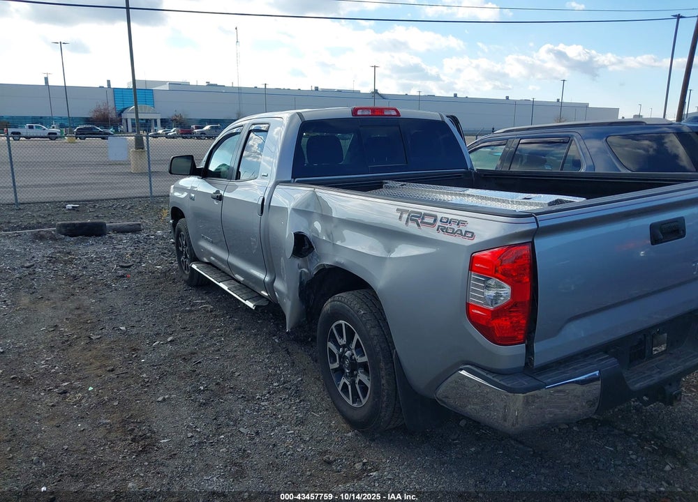 2016 TOYOTA TUNDRA VIN: 5TFRW5F18GX211600