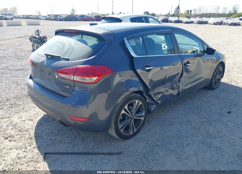 2016 KIA FORTE EX VIN: KNAFX5A82G5593104