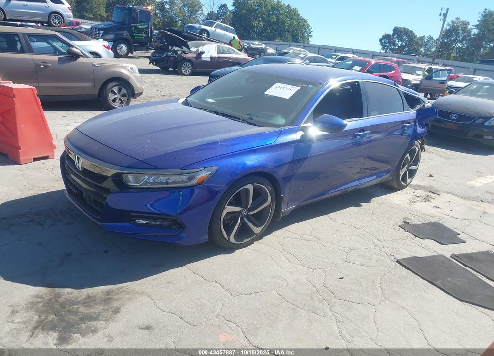 2018 HONDA ACCORD VIN: 1HGCV1F33JA151577