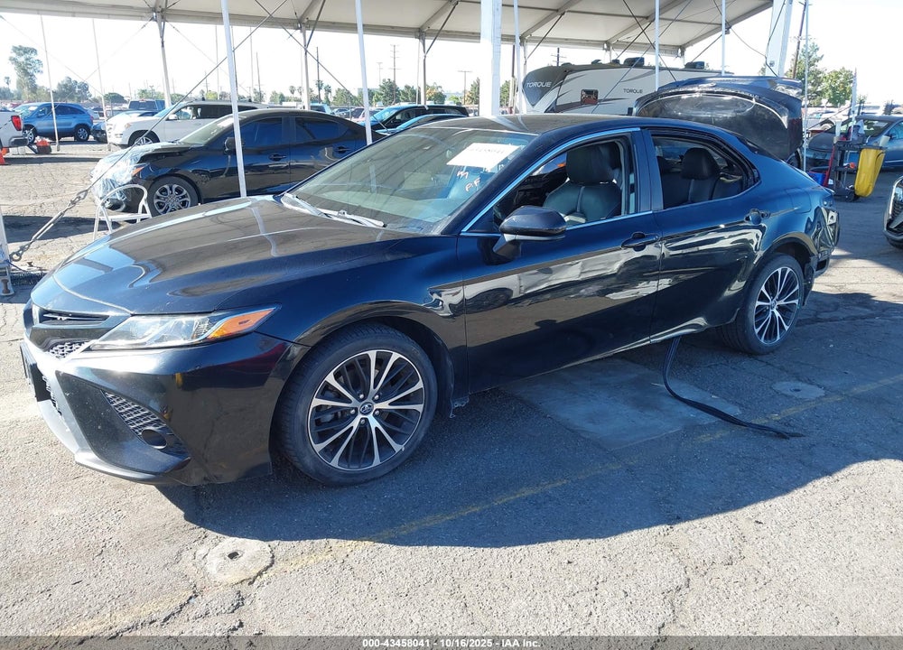 2020 TOYOTA CAMRY SE VIN: 4T1G11AK2LU882203