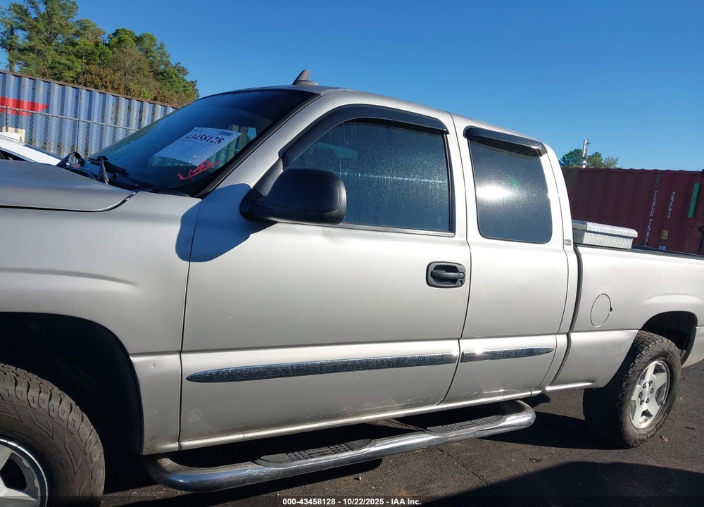 2006 GMC SIERRA 1500 SLE2 VIN: 2GTEK19B161310097