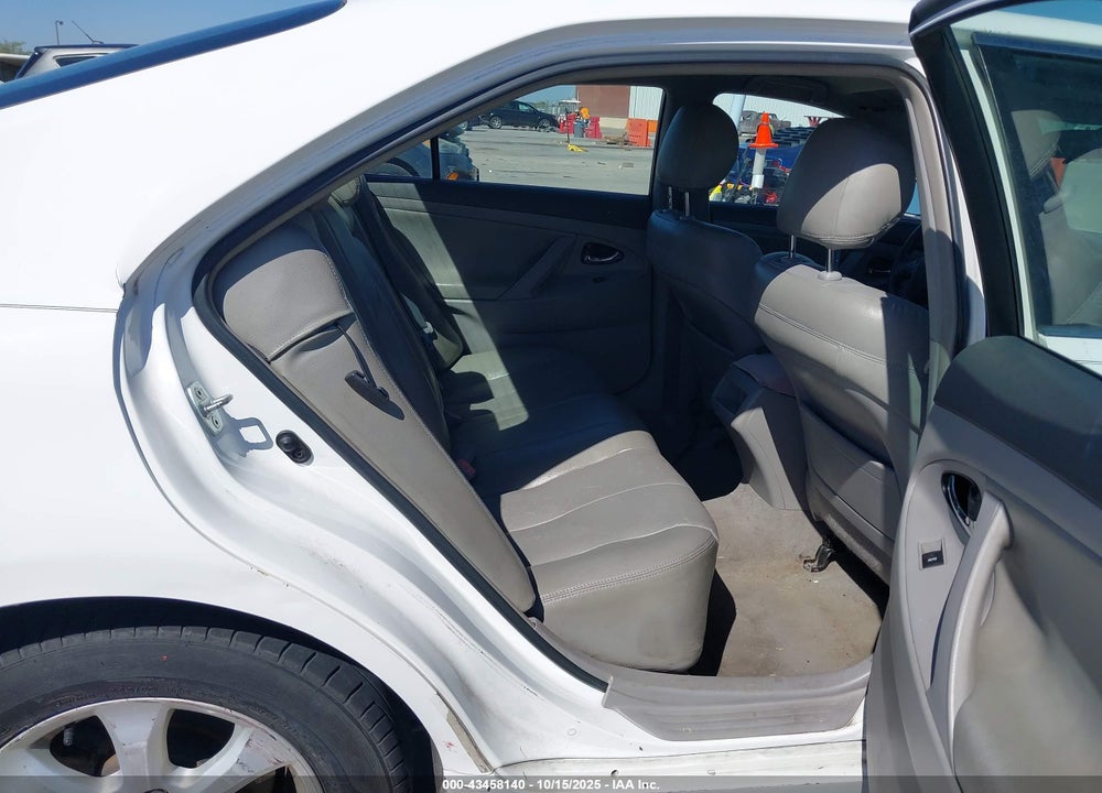 2011 TOYOTA CAMRY LE VIN: 4T4BF3EK1BR136105