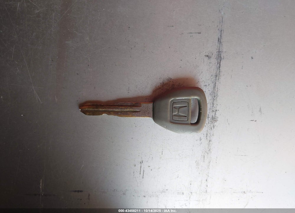2002 HONDA ACCORD 3.0 EX VIN: 1HGCG16592A083346
