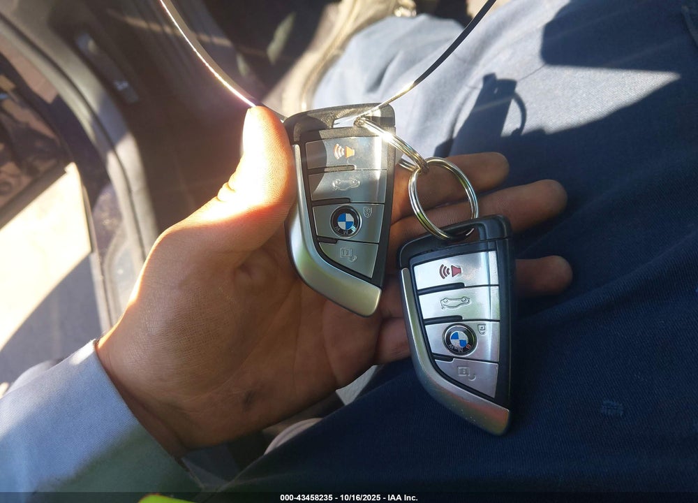 2018 BMW 540I VIN: WBAJE5C5XJWA96096