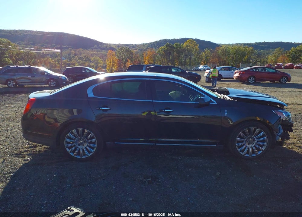 2015 LINCOLN MKS VIN: 1LNHL9EK2FG602211