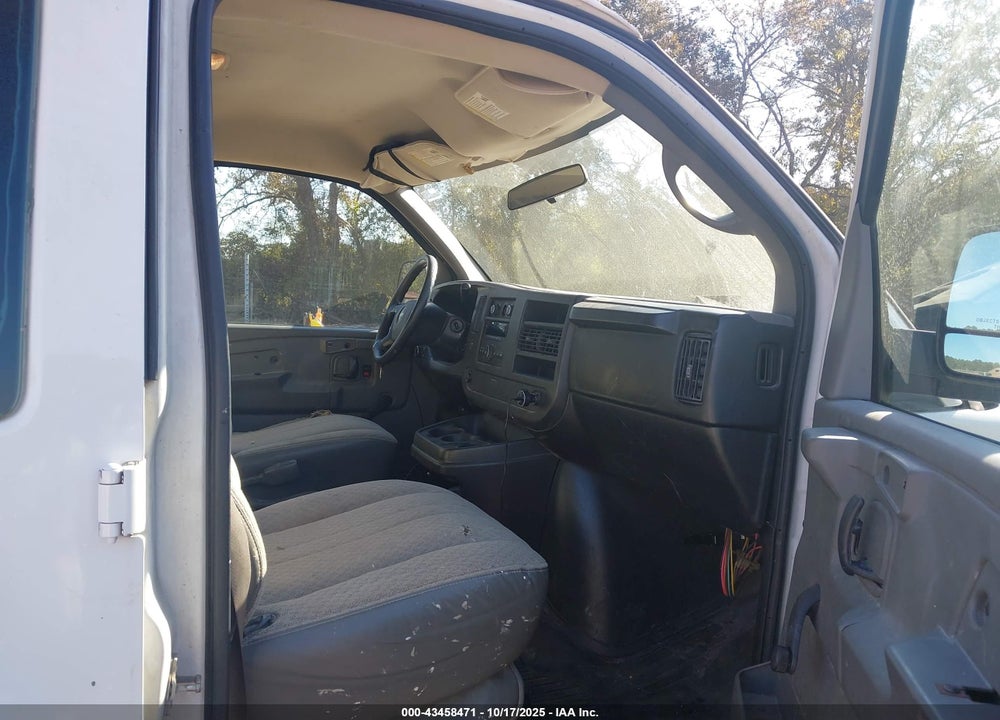 2008 CHEVROLET EXPRESS WORK VAN VIN: 1GCFG15X781119235