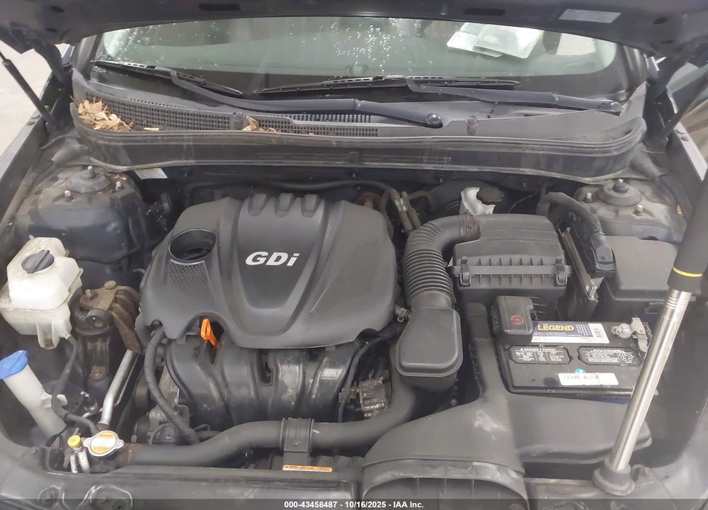 2011 HYUNDAI SONATA SE VIN: 5NPEC4AC7BH199888