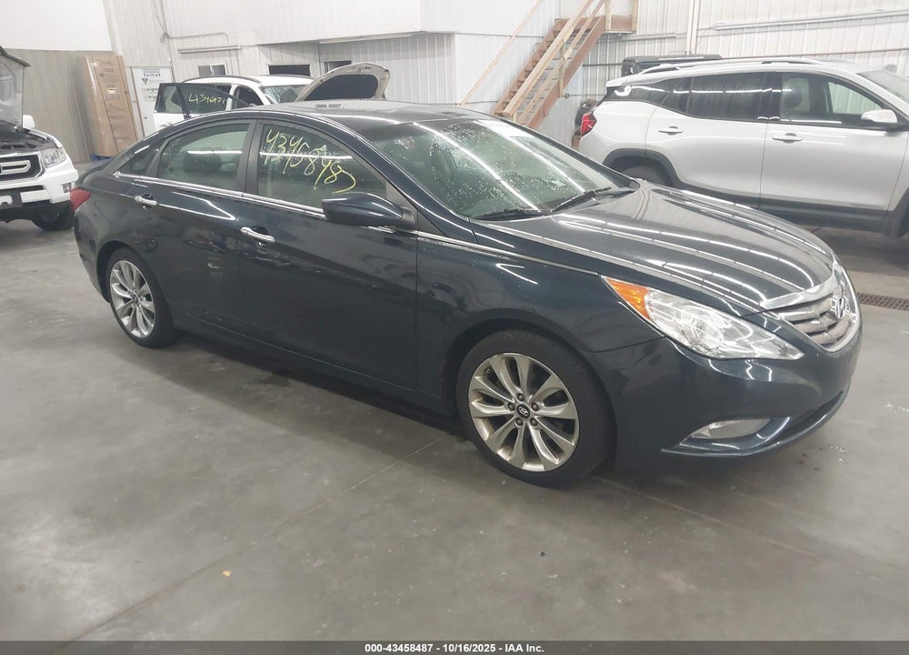 2011 HYUNDAI SONATA SE VIN: 5NPEC4AC7BH199888