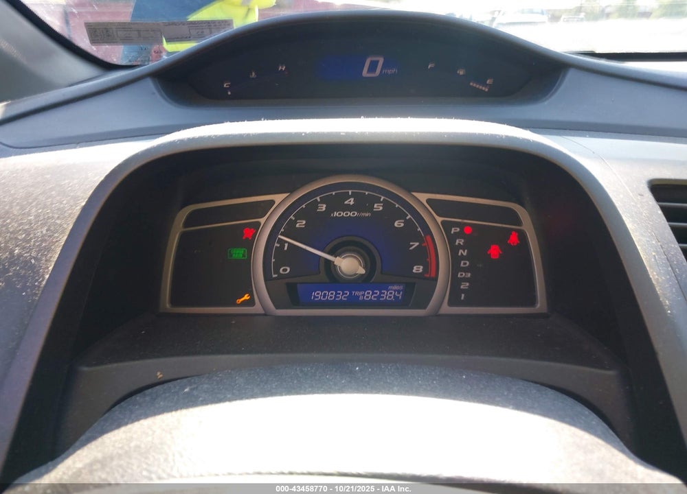 2010 HONDA CIVIC LX VIN: 2HGFG1B61AH501099