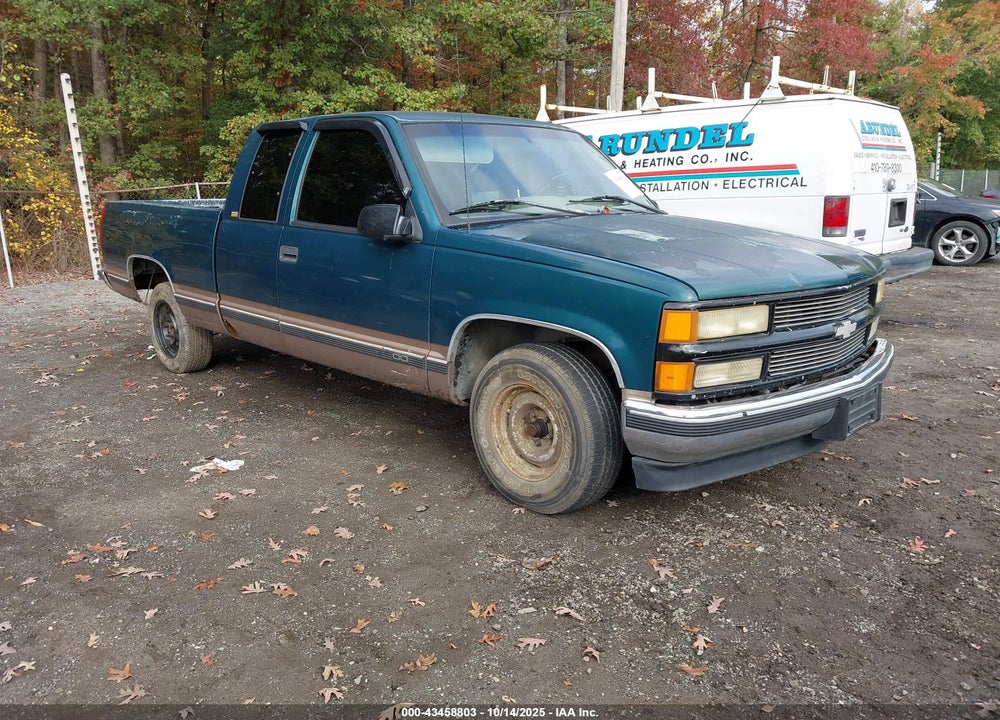 1996 CHEVROLET GMT-400 C1500 VIN: 1GCEC19R3TE260162