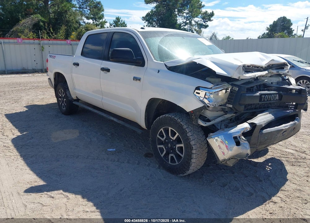 2015 TOYOTA TUNDRA SR5 5.7L V8 VIN: 5TFDW5F16FX421511