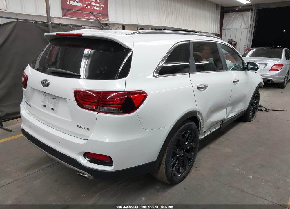 2019 KIA SORENTO 3.3L EX SPORT VIN: 5XYPH4A53KG592483