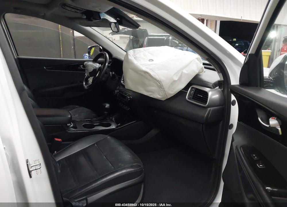 2019 KIA SORENTO 3.3L EX SPORT VIN: 5XYPH4A53KG592483