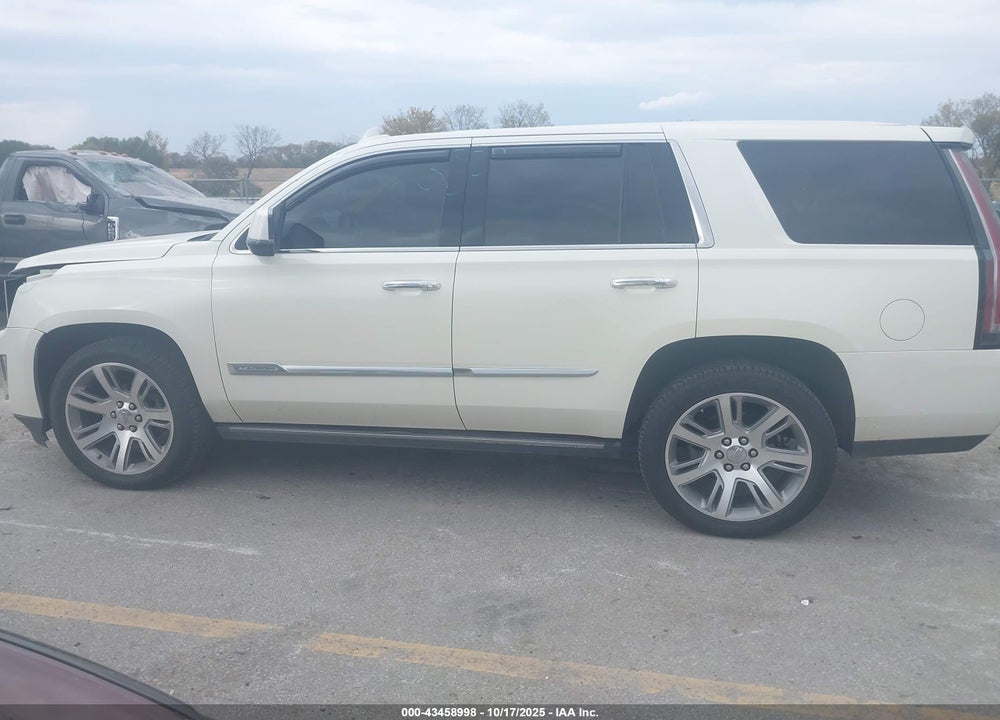 2015 CADILLAC ESCALADE PREMIUM VIN: 1GYS4NKJ3FR608111