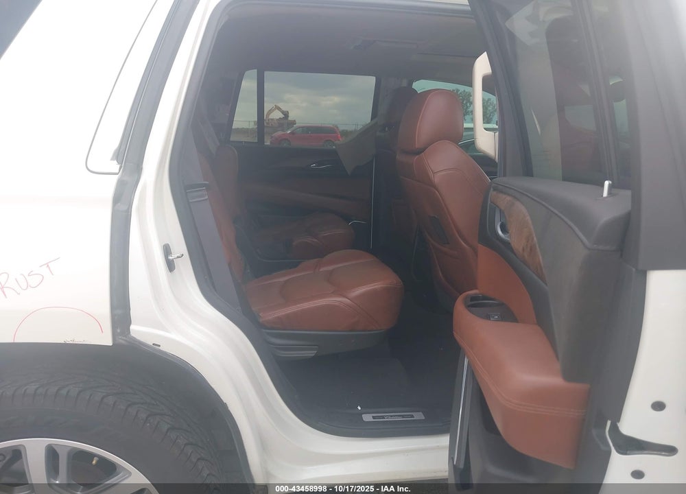 2015 CADILLAC ESCALADE PREMIUM VIN: 1GYS4NKJ3FR608111