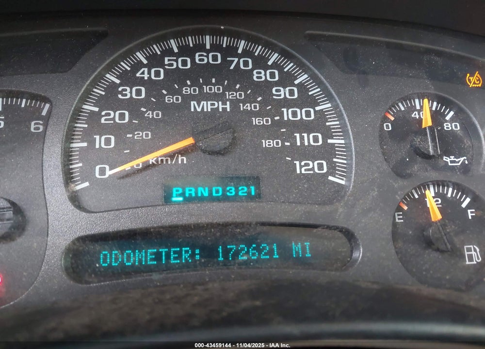 2004 CHEVROLET SUBURBAN 1500 LT VIN: 1GNEC16ZX4J246103