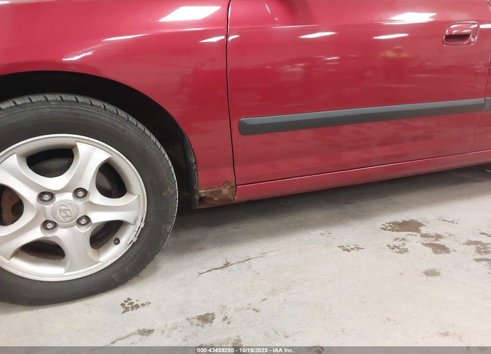2004 HYUNDAI ELANTRA GT VIN: KMHDN56D34U102834