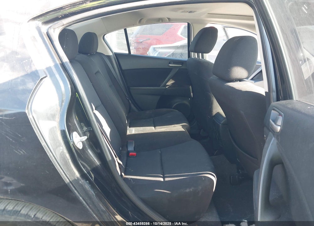 2011 MAZDA 3 I TOURING VIN: JM1BL1VF9B1433252