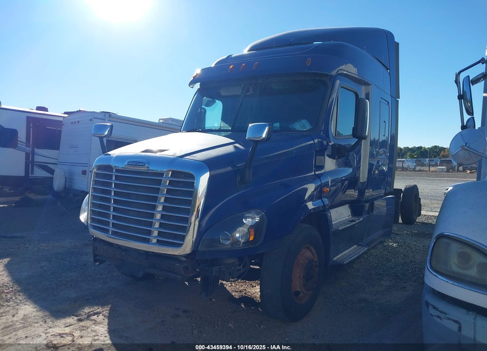 2018 FREIGHTLINER CASCADIA 125 VIN: 1FUJGLDR6JLJR2639