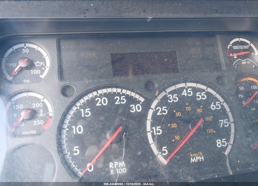 2018 FREIGHTLINER CASCADIA 125 VIN: 1FUJGLDR6JLJR2639