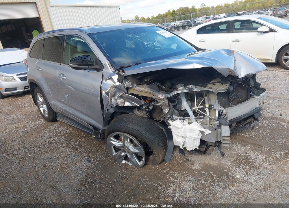 2015 TOYOTA HIGHLANDER LIMITED V6 VIN: 5TDYKRFH8FS068535