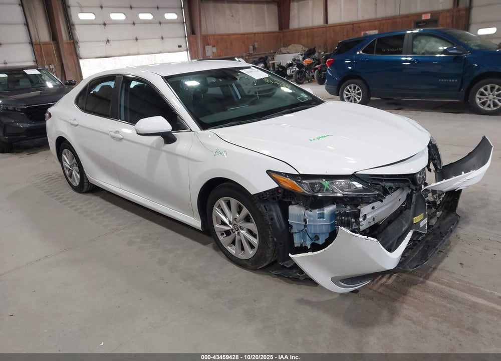 2022 TOYOTA CAMRY LE AWD VIN: 4T1C11BK8NU050915