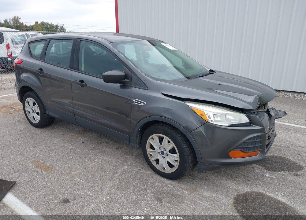2015 FORD ESCAPE S VIN: 1FMCU0F77FUC11540