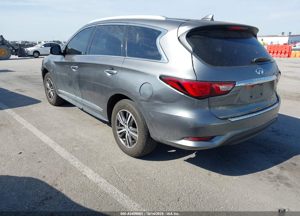 2017 INFINITI QX60 VIN: 5N1DL0MM2HC527761