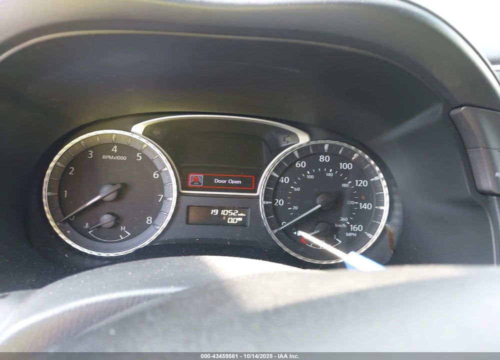 2017 INFINITI QX60 VIN: 5N1DL0MM2HC527761