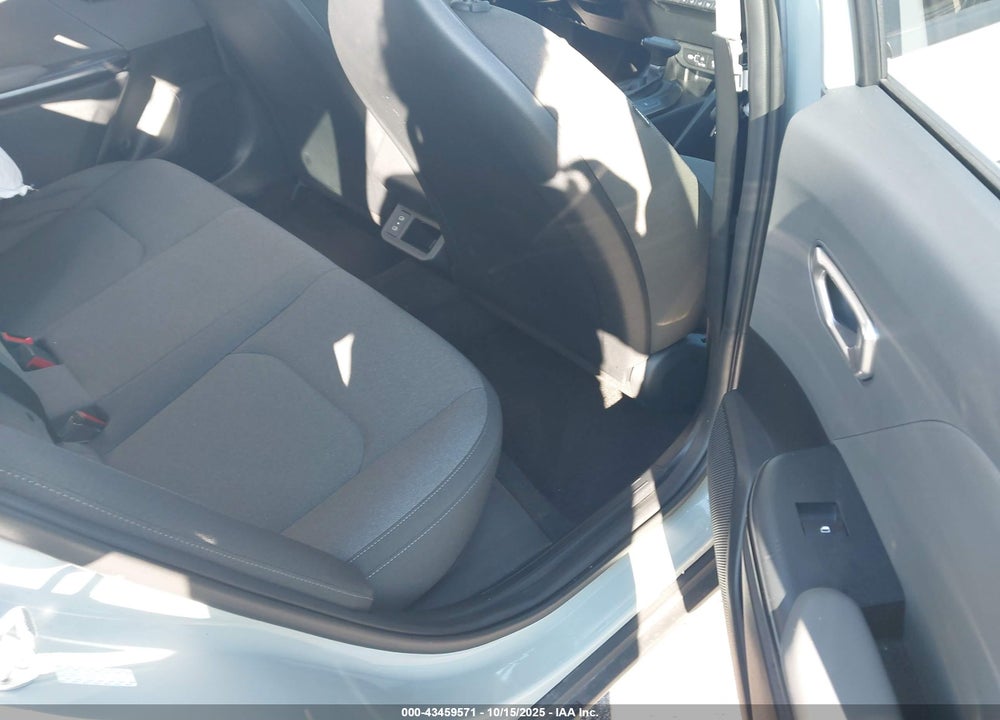 2025 KIA K4 VIN: 3KPFT4DE1SE168674