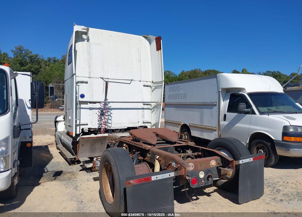 1997 FREIGHTLINER CONVENTIONAL VIN: 1FUYDZYB9VP752787