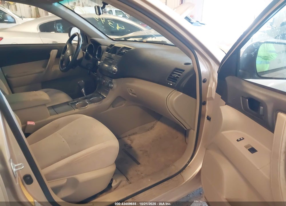 2009 TOYOTA HIGHLANDER VIN: JTEES41A892123105