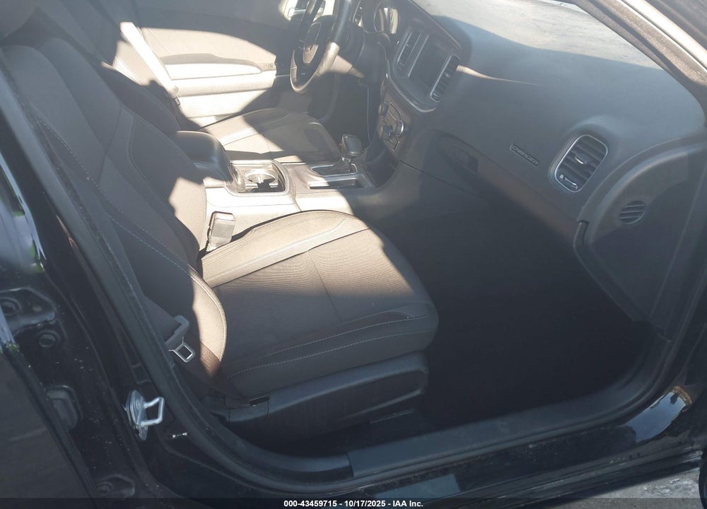 2022 DODGE CHARGER SXT RWD VIN: 2C3CDXBG0NH207726