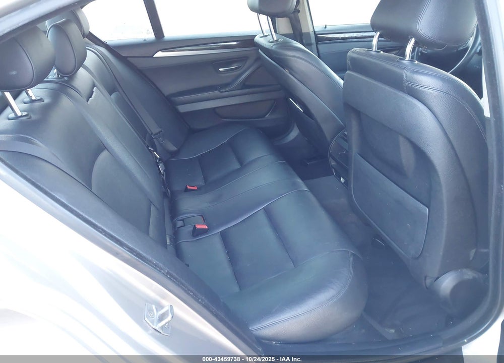 2015 BMW 528I VIN: WBA5A5C53FD524393