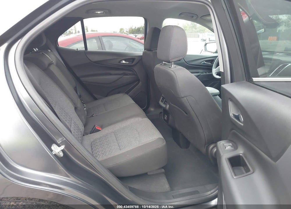 2022 CHEVROLET EQUINOX FWD LT VIN: 2GNAXKEV1N6110514