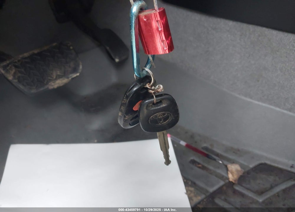 2011 TOYOTA TUNDRA VIN: 5TFDY5F16BX170865